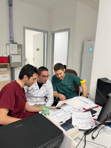 Gözlem sırasındaki öğrenci ve asistan arkadaşlar