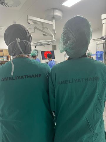 Ortopedi ameliyatından bir kare.