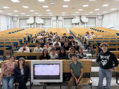 Etkinliğe katılan öğrencilerimizle toplu bir fotoğraf