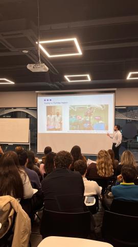 etkinlik sırasından bir kare.