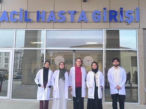 Hastanemiz önünde 
