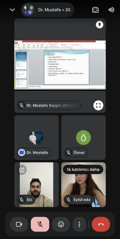 Anlatıma olan meraklı ve dinleyici katılımcılar