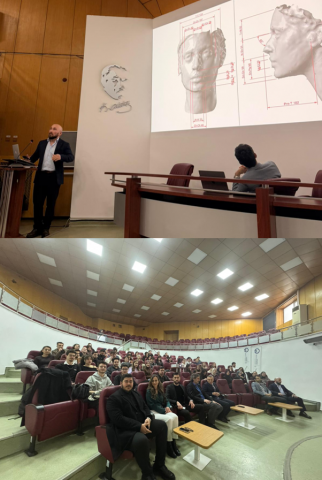 Etkinlik esnasında sunum yapan hocamız ve katılımcılar